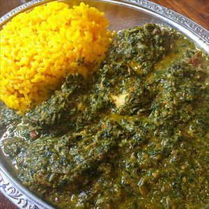 ほうれん草とチキンのカレー