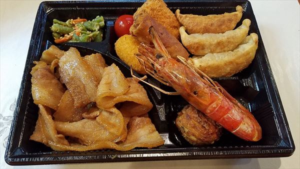 豚生姜焼き満腹弁当